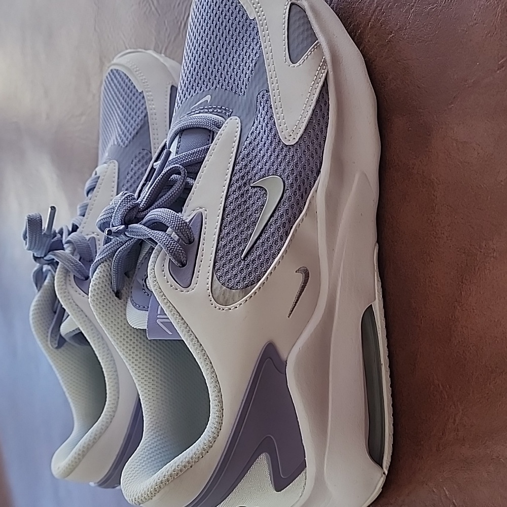 Nike Air Max lavender and white